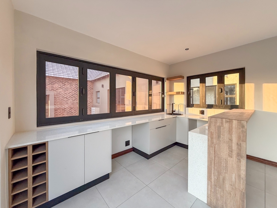 4 Bedroom Property for Sale in Landsmeer Residential Estate North West